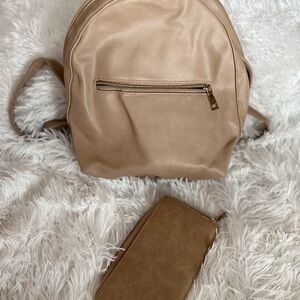 Beige backpack and wallet
